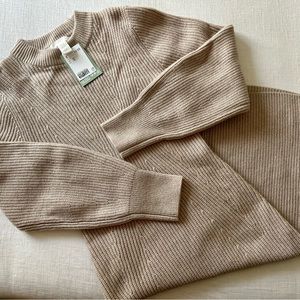 H&M XS Beige Sweater Midi Dress! Never worn w/ tags! Perfect for fall!